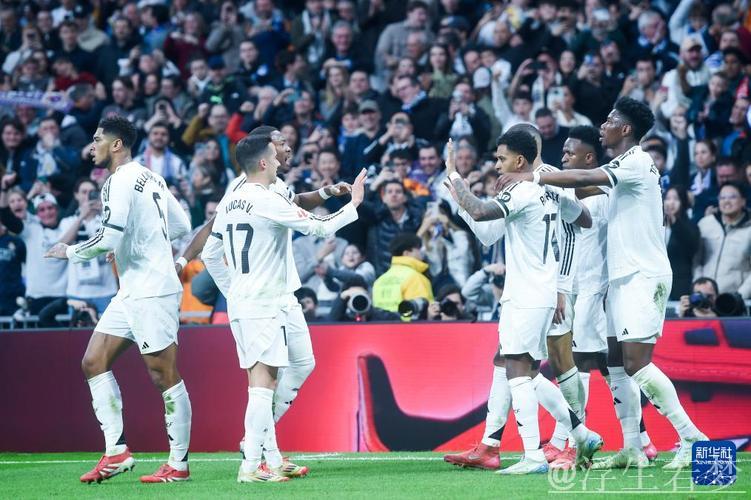 皇马2-1击败巴列卡诺，积分追平巴萨，姆巴佩与维尼修斯齐建功