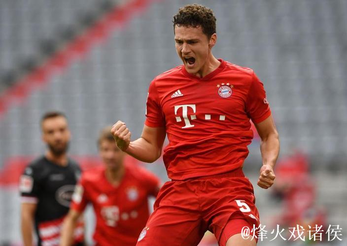 德甲-莱万双响 帕瓦尔破门+造乌龙 拜仁5-0大胜 德甲-莱万双响 帕瓦尔破门+造乌龙 拜仁5-0大胜