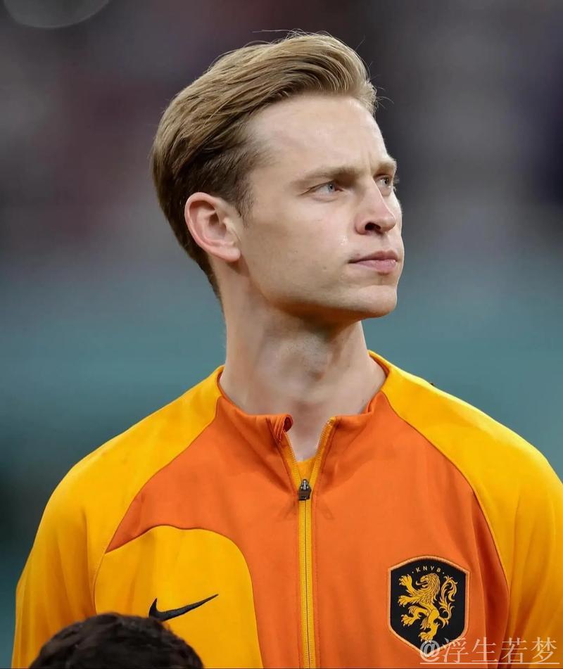 德容对经纪人失望,决定结束合作关系 德容对经纪人失望,决定结束合作关系