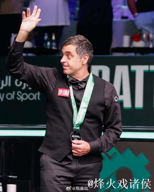 罗伯逊10-9力克奥沙利文 问鼎斯诺克沙特大师赛冠军 罗伯逊10-9力克奥沙利文 问鼎斯诺克沙特大师赛冠军